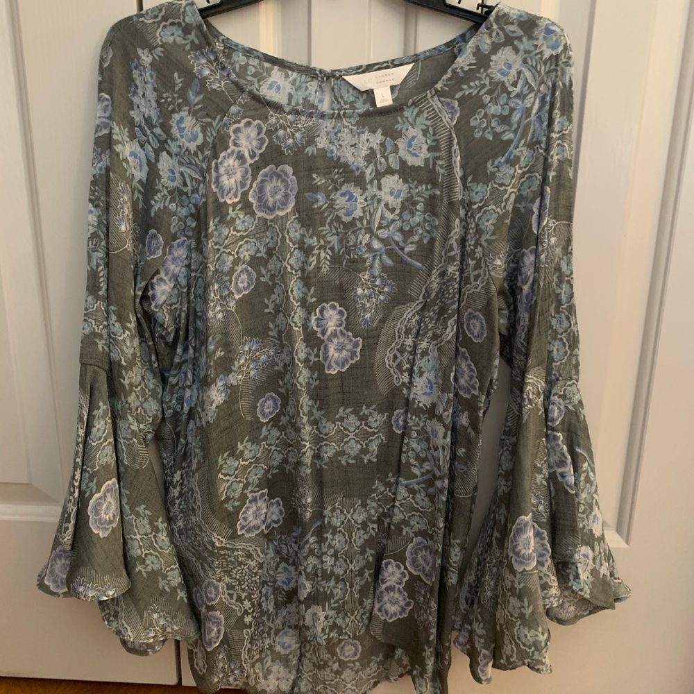 Blouse/ shirt